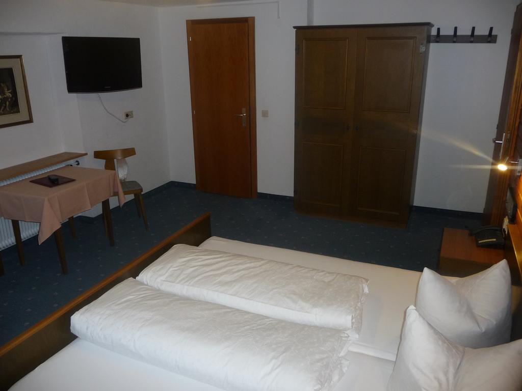 Hotel Valisera Galtur Ruang foto