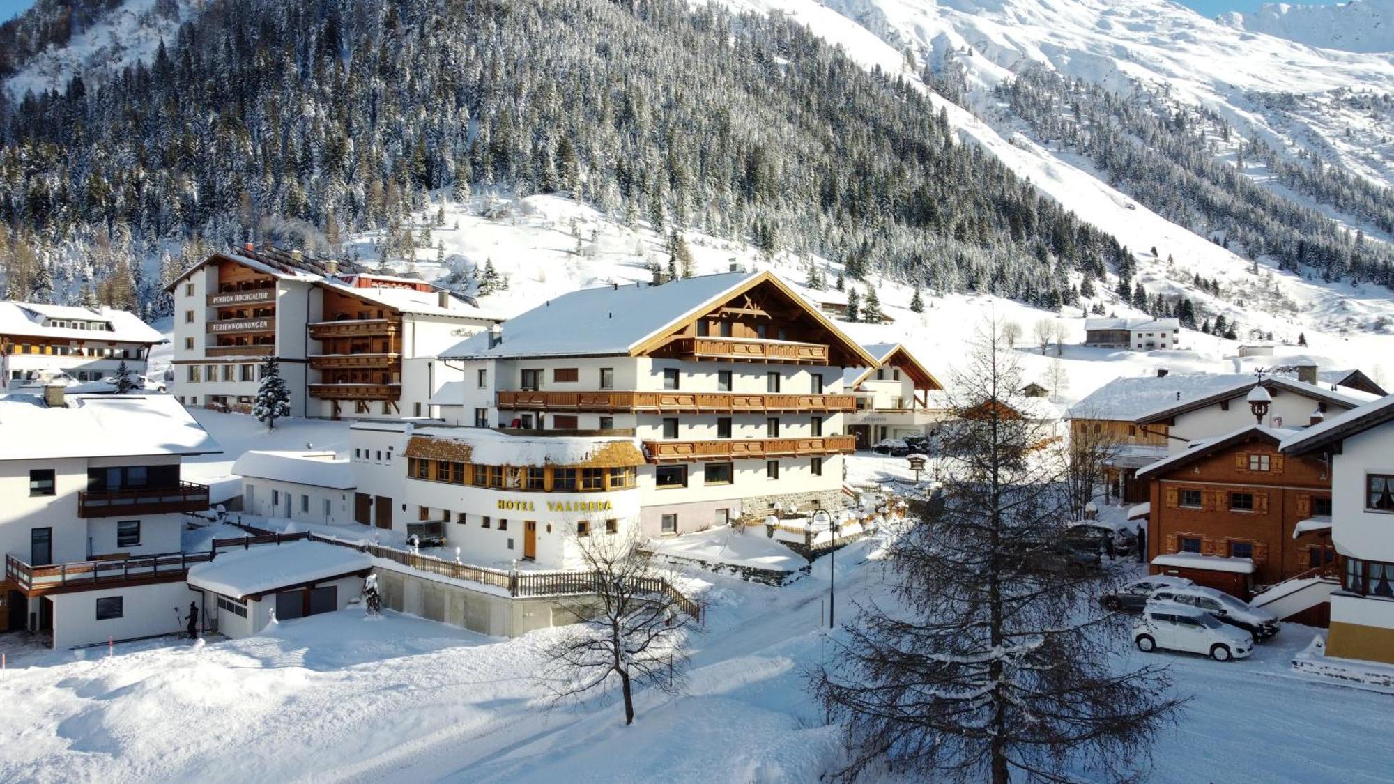 Hotel Valisera Galtur Bagian luar foto